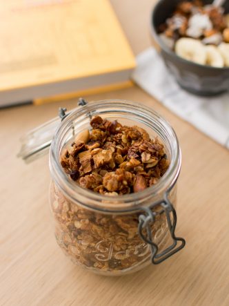 Astuce pour un petit-déjeuner équilibré : le granola maison