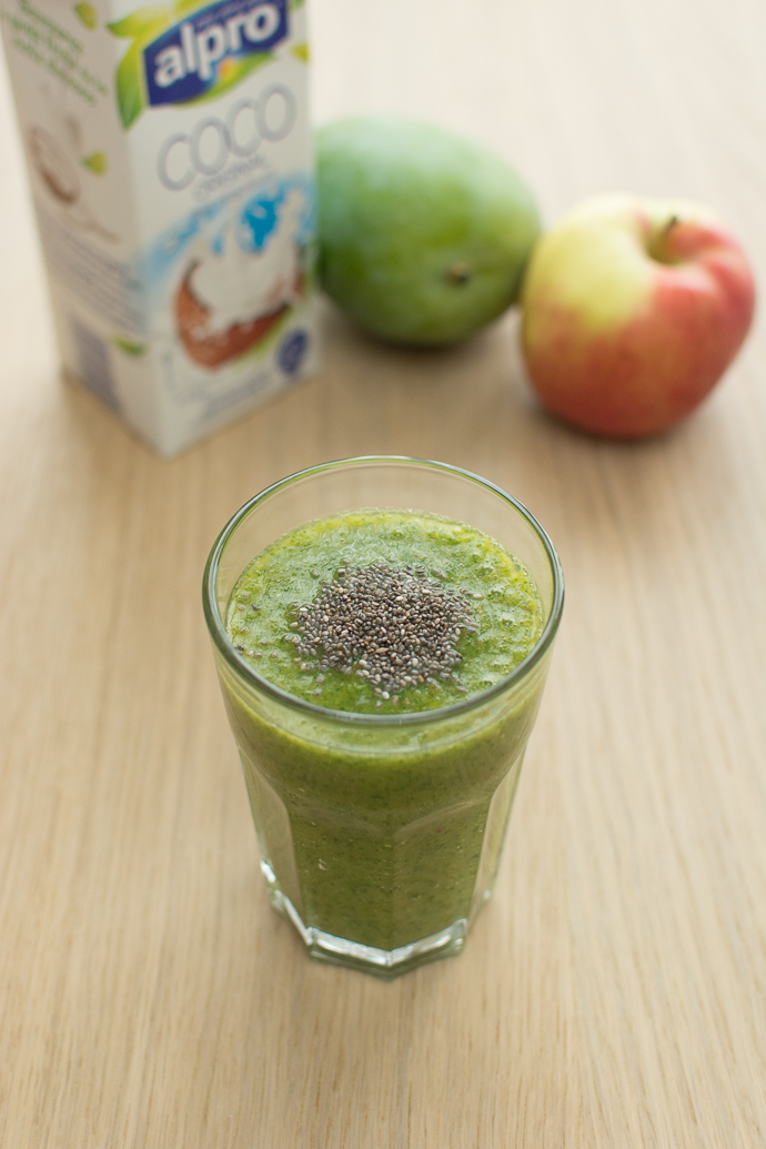 Smoothie Vert au kale et lait de coco