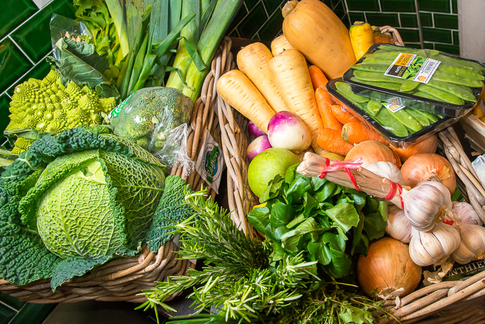 Panier de légumes de saison