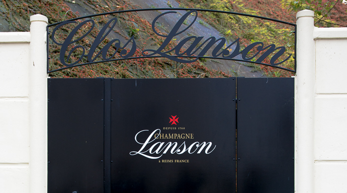 Bienvenue chez Lanson, la maison de champagne qui ne fait pas de fermentation malo-lactiques