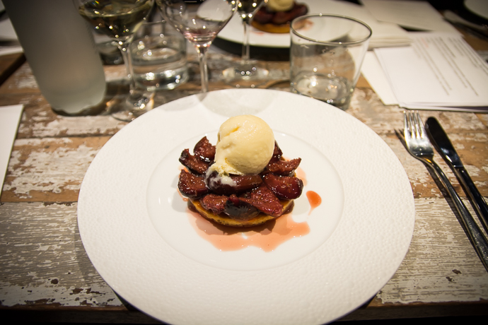 Sablé mirabelles et figues rôties - Auberge Flora à Paris - Restaurant gastronomique