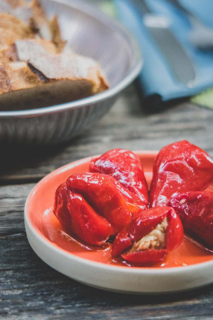 Poivrons farcis à l'huile d'olive - L'Ouvre Boite à Arles