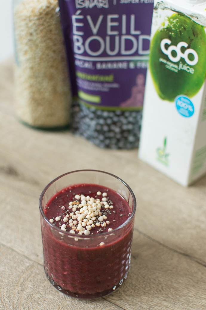 Recette de smoothie rouge aux superfoods coco, quinoa, açaï