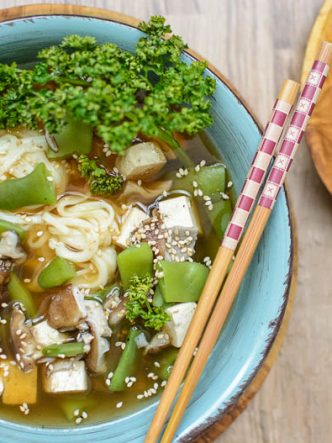 Soupe réconfortante et savoureuse à base de thé fumé : le Lapsang Souchang