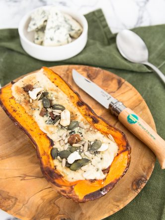 Une demie courge butternut et un peu de Dourme d'Ambert pour cette recette express et végétarienne