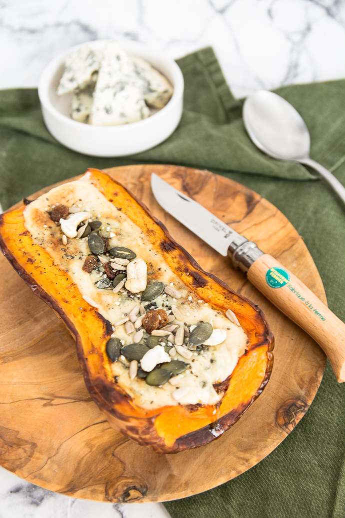 Une demie courge butternut et un peu de Dourme d'Ambert pour cette recette express et végétarienne