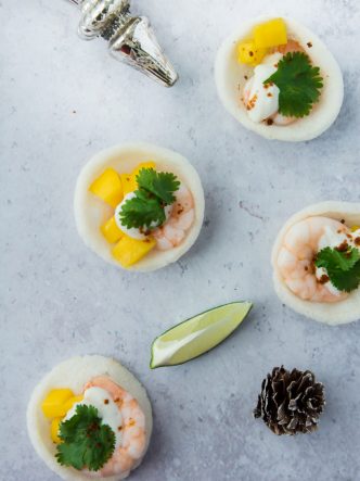 Recette apéritive pour Noël - crevettes sur canapé