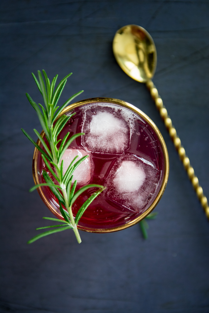 Recette express de cocktail au Ratafia de Cerise par Teisseire