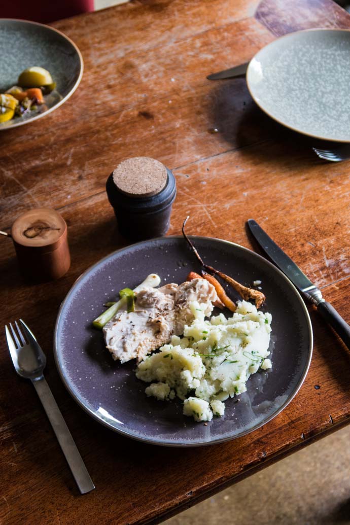 Le poulet du dimanche par Pourdebon et la Malle Trousseau