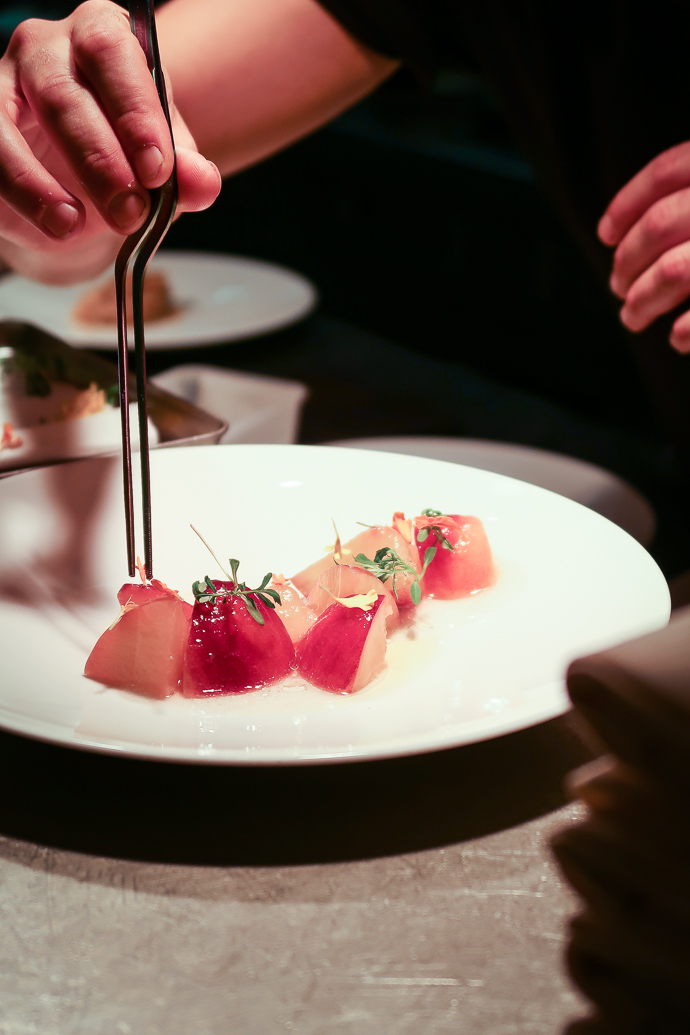 Restaurant Affinité - un dressage de l'assiette sous haute précision