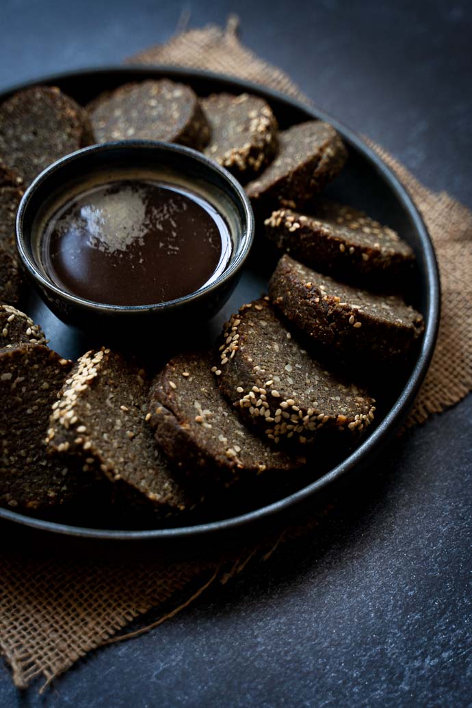 Biscuits sablés au sésame noir - recette sans lactose et sans oeufs