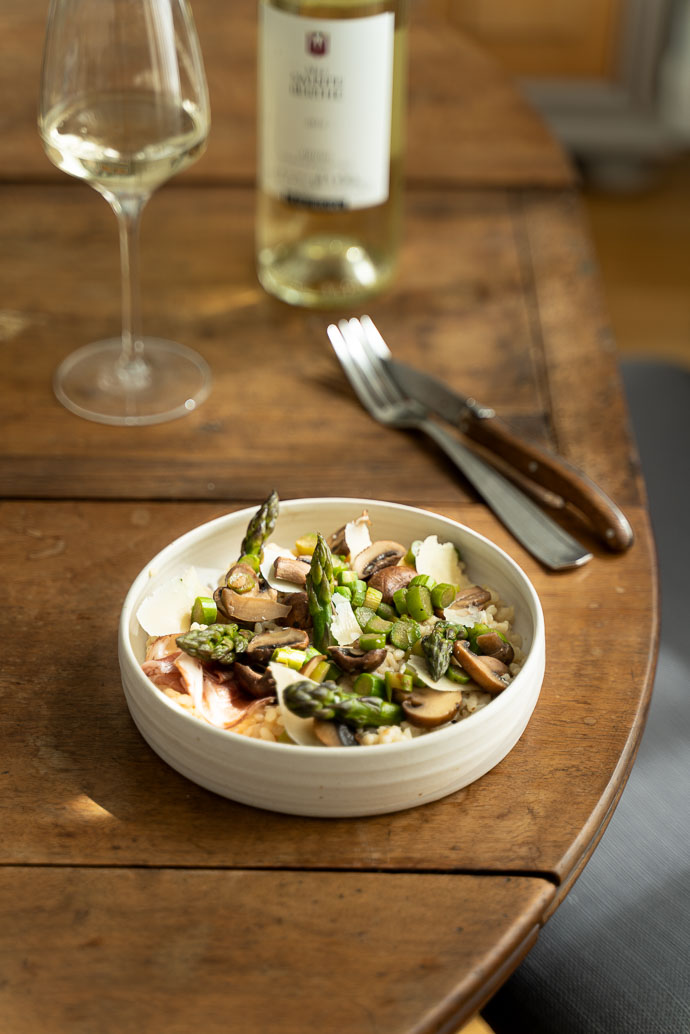 Risotto de printemps - asperges, coppa, champignons, parmesan