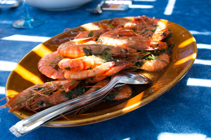 Découverte de Marseille en 48h - gambas grillées au Pastis