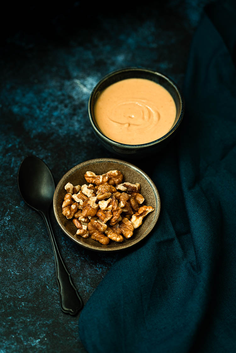 Recette des gaufres au beurre de cacahuètes, chocolat et noix