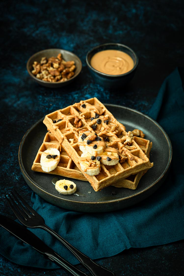 Gaufres sans lactose, au beurre de cacahuètes et noix