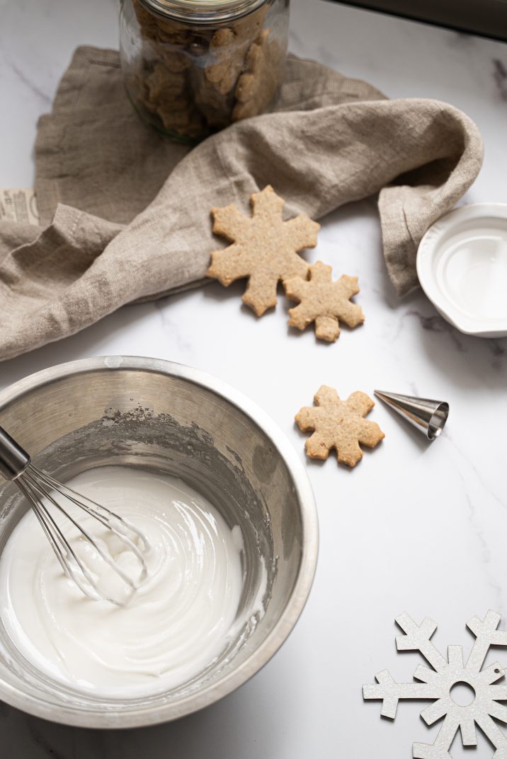 Faire son glaçage royal pour décoration de biscuits de Noël