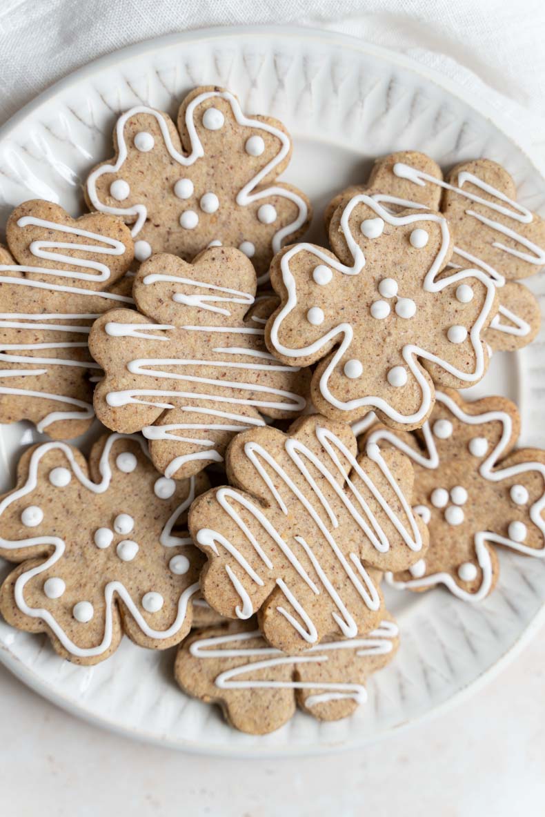 Biscuits de Noël en glaçage royal 