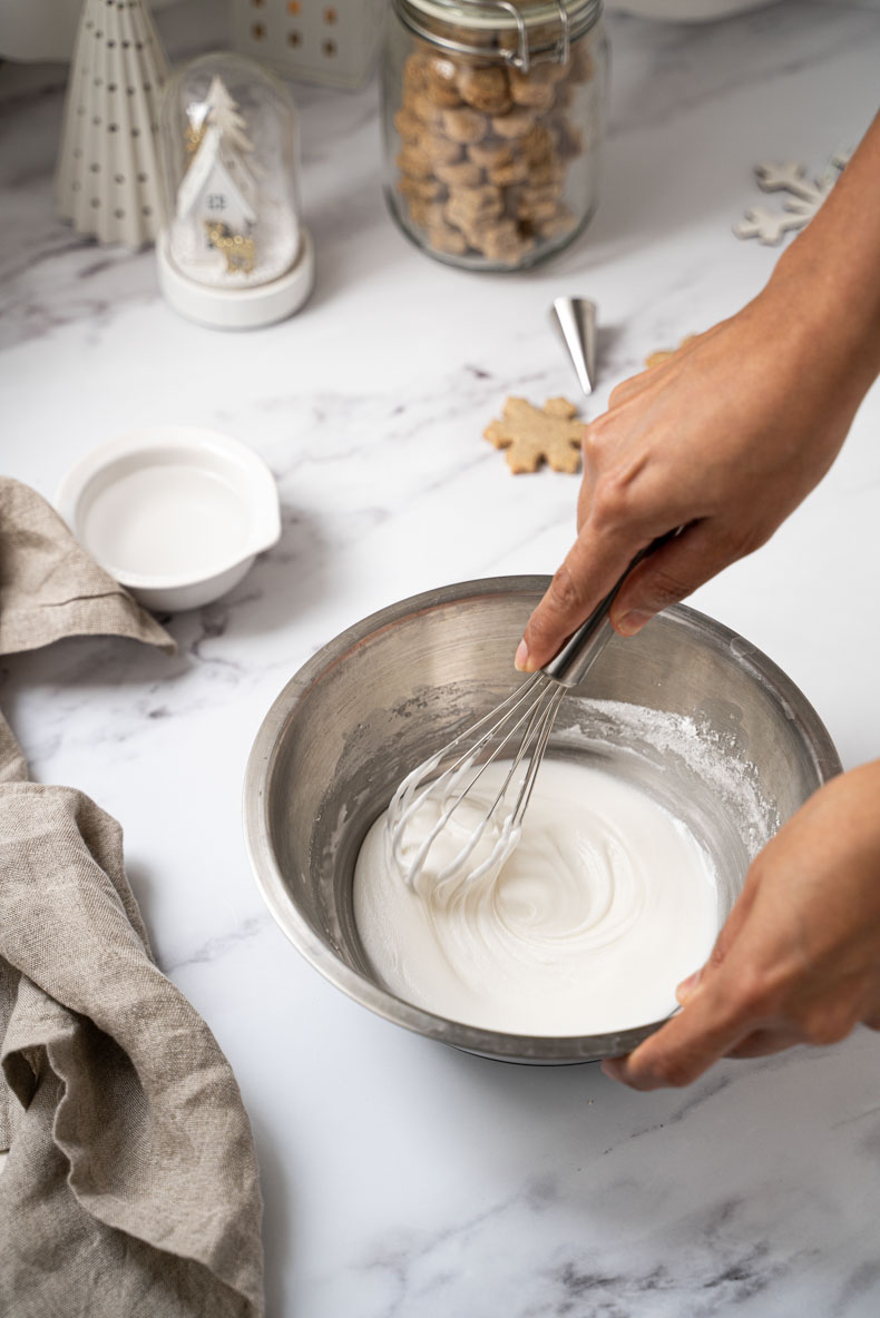 Apprendre à faire son glaçage royal maison