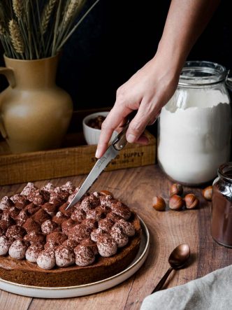 Gâteau sans lactose, à la noisette, cacao et citron confit - recette sans lait, sans beurre